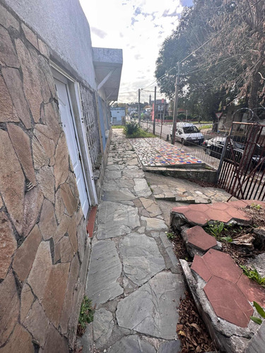 Atención Inversores! Vendo Dos Propiedades De Más De 300m2 Prox Carlos María Ramirez Y Manuel Herrera Y Obes