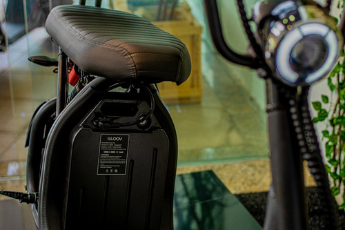 Imagem 1 de 15 de Scooter Elétrica