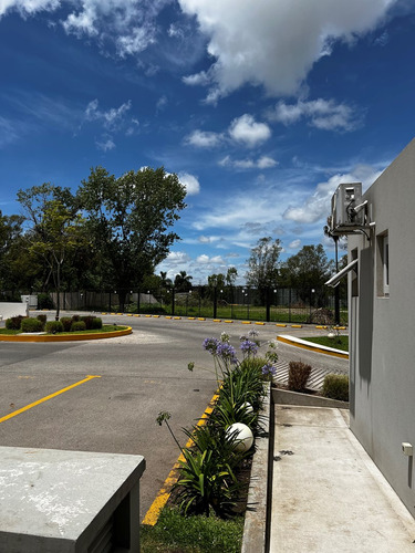 Departamento En Venta En Villa Los Remeros, Rincón De Milberg, Tigre