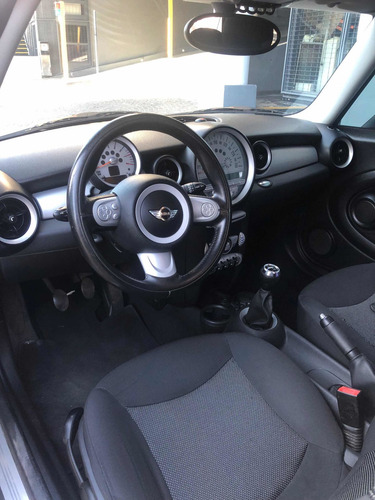 Imagen 8 de 11 de Mini Cooper 2010 1.6 Pepper Manual