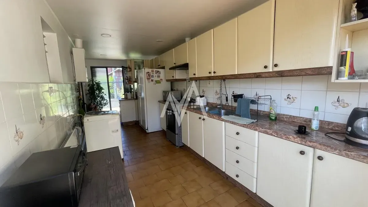 Imagen 3 de 12 de Propiedad De 4d2b En Macul En Venta