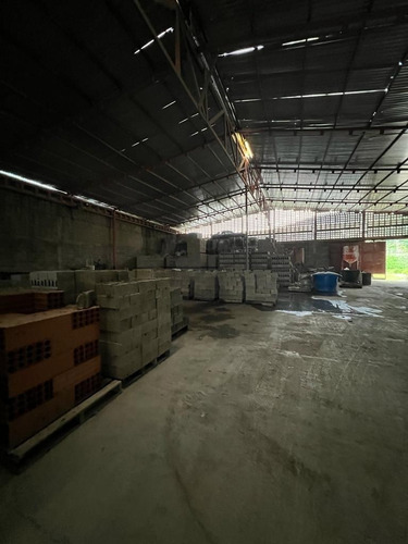 Imagen 21 de 29 de Terreno De 3380 Mt2 Con 5 Galpones, Av Intercomunal, Gran Oportunidad!!