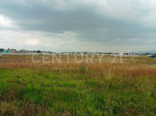 Terreno En Venta En Santiago Tlaxomulco, Toluca, Estado De México