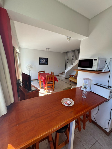 Complejo En Venta Pasaje Rapopor N°75 Y Ayacucho Precio U$d300.000