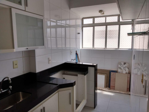 Imagem 4 de 10 de Apartamento A Venda Na Aclimação - Ap0119