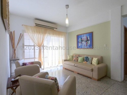 Casa Quinta En Venta En Santa Elena Barquisimeto 24-10415 Dh