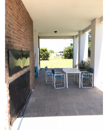 Venta Casa 2 Dormitorios Solares Del Carcaraña Oliveros