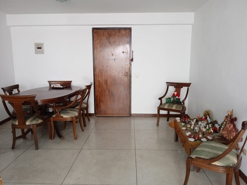 Imagen 6 de 17 de Venta Apto El Llanito Av Tamanaco
