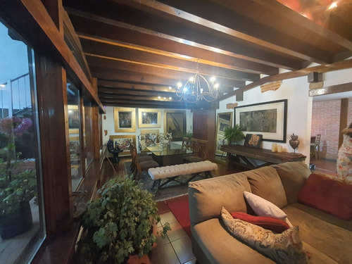 Imagen 1 de 14 de Hermosa Casa Tipo Chalet Venta Cerca Plaza Coyoacán