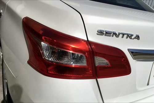 Imagen 14 de 15 de Nissan Sentra Sense Cvt 2018