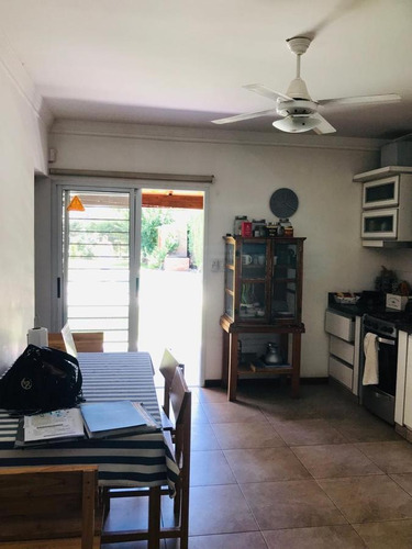 Imagen 19 de 30 de Casa De 3 Dormitorios- Con Pileta - Aldea