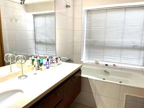 Exclusivo Condominio A Pasos Mall Parque Arauco