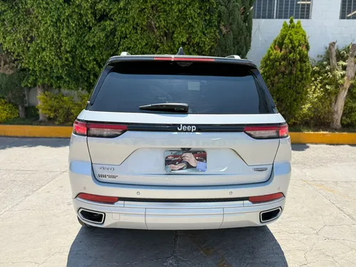 Jeep Grand Cherokee 5.7 V8 L Summit 4x4 At