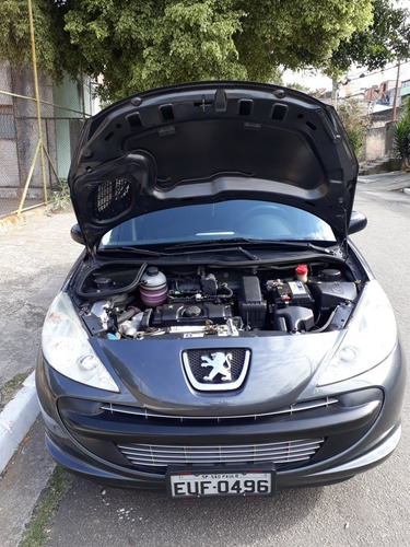 Peugeot 207 Passion 2010/11 1.4 Xr Flex 4p