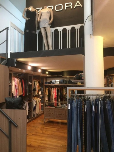 Imagen 3 de 14 de Local En Venta En Lanus Este