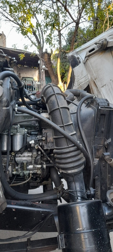 Imagen 6 de 14 de Mercedes Benz 1215