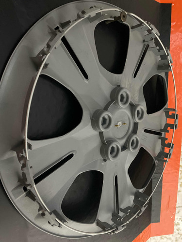 Tapon Polvera Chevrolet Trax Rin 16 #parte C/n 9598538 (Usado)
