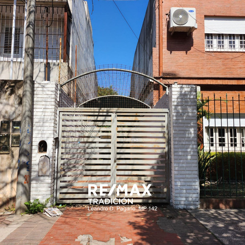 Casa Venta 3dorm C/ Pileta Microcentro Resistencia