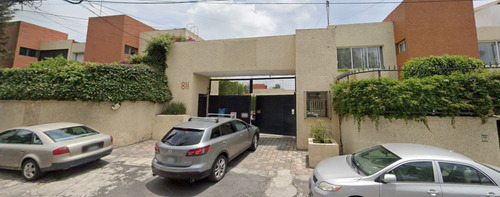 Remate De Grande Casa En Olivar De Los Padre, Cdmx, Du.