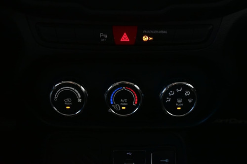 Jeep Renegade Sport 1.8 At6 2018 - 30.900 Km - Car Cash