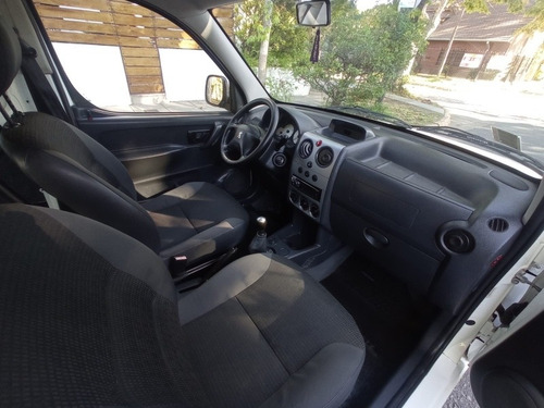 Imagen 11 de 15 de Peugeot Partner 1.6 Hdi Furgon Confort Año 2016