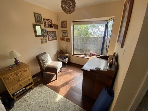 Casa En Venta De 4 Dorm. En Quilpué