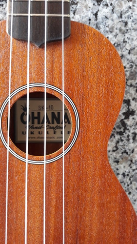 Ukulele Sk-10 Soprano Com Bag. Importador Autorizado Ohana.