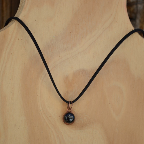 Imagen 3 de 4 de Collar Piedra Natural Onix Negro, Cobre, Joyeria De Autor