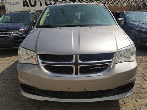 Imagen 2 de 15 de Dodge Grand Caravan 2019 3.6 Se At