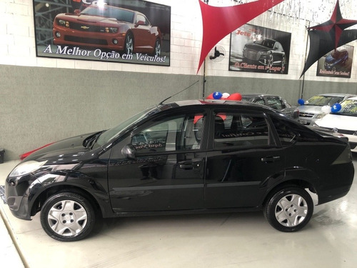 Imagem 8 de 15 de Ford Fiesta Sedan 1.6 8v **** Impecável ****