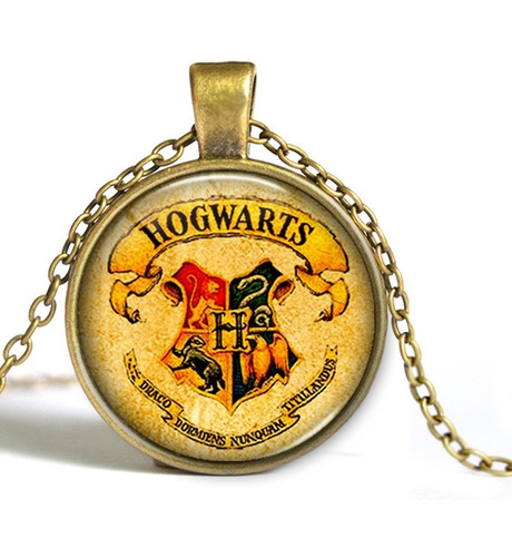 Colar Brasão Hogwarts - Cor Ouro Envelhecido