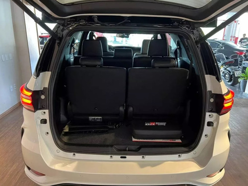 Toyota SW4 2.8 Tdi Gr-s 4x4 7as 6at