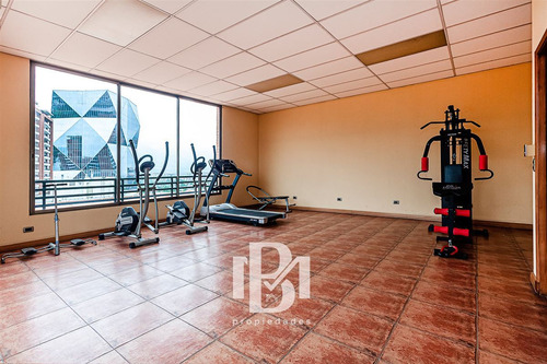 Departamento En Venta De 4 Dorm. En Las Condes
