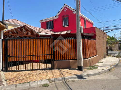 Casa En Venta Con Local Comercial, 3 Dorm. 2 Baños En Maipú