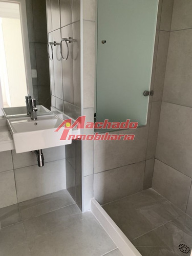 Imagen 9 de 12 de Venta De Apartamento De Dos Dormitorios En Punta Del Este