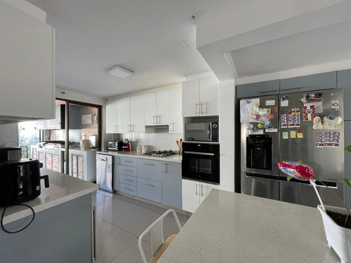 Casa En Venta De 3 Dorm. En Pudahuel
