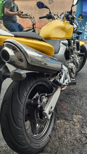 Imagem 2 de 8 de Honda Hornet