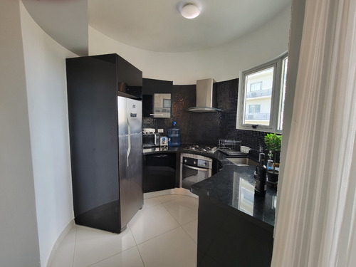 Foxpiantini.com - A325 | Alquiler De Apartamento En Piantini | Ubicación Estratégica Y Diseño Elegante