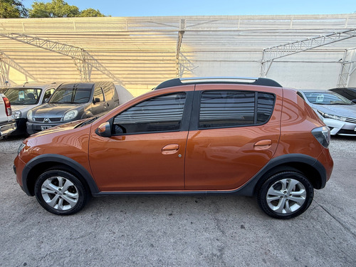 Renault Sandero Stepway 1.6 Dynamique 105cv