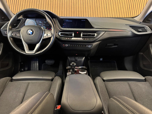 BMW I8 Coupé 218i