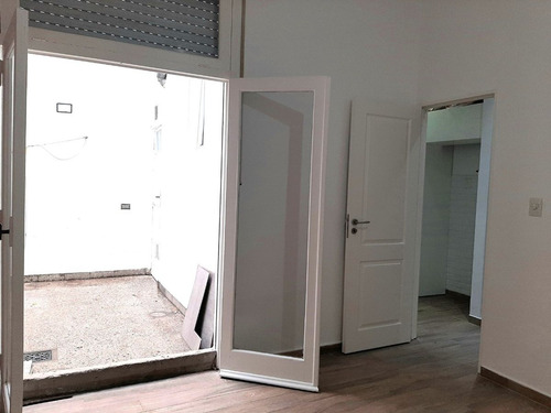 Venta Hermoso Ph C/dos Patios Excelente Ubicación