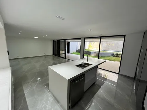 Vendo Casa En Santa Teresita