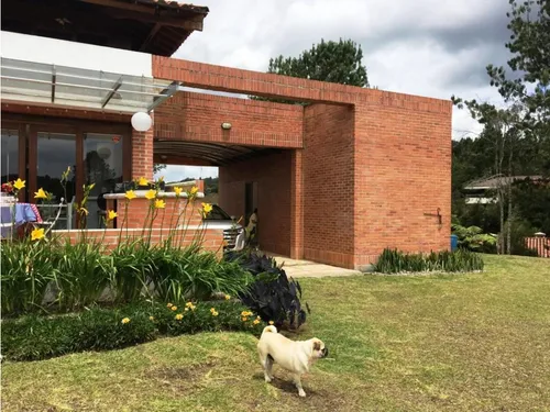 Casa De 2 Niveles En Parcelación, Vía El Escobero