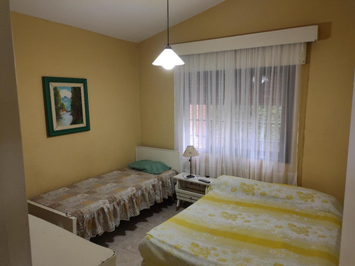 Casa En Venta En Playas De Oro Villa Carlos Paz , Escritura , Apto Crédito Hipotecario
