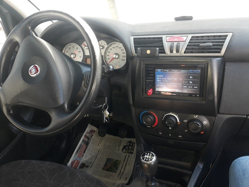 Imagem 5 de 8 de Fiat Stilo 2010 1.8 8v Flex 5p