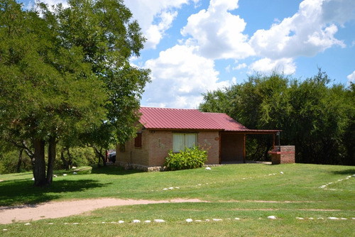 Dos Cabañas En Nono