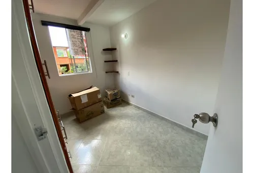 Apartamento En Venta Los Colores, Medellín