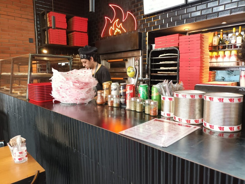 Imagen 7 de 23 de Fondo De Comercio A La Venta , Excelente Pizzeria , Reconocida Franquicia !!