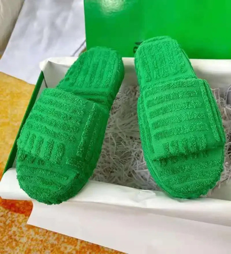 Zapatillas De Algodón Con Toalla Cálida De Fondo Grueso Para