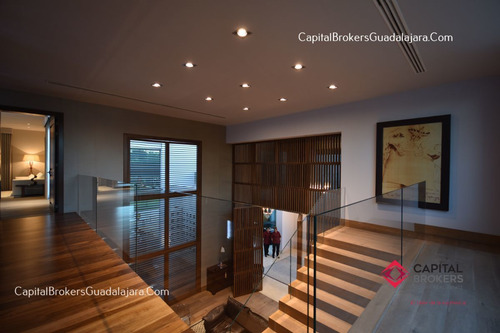 Casa De Lujo Con Alberca Colinas De San Javier Guadalajara